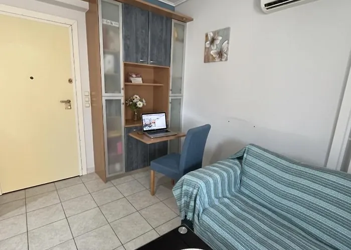 Relaxing In Luxury With View To Sea From 4th Floor And Parking * Kalamata