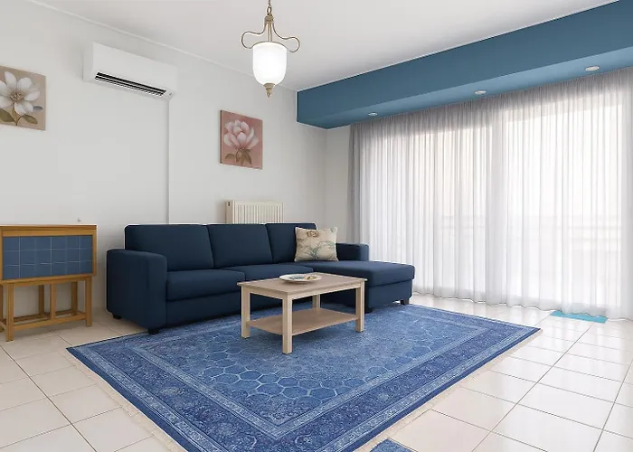 Relaxing In Luxury With View To Sea From 4th Floor And Parking 칼라마타